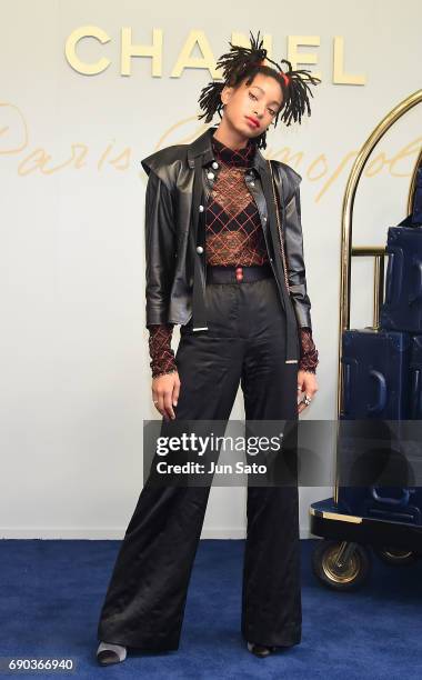 Willow Smith attends the CHANEL Metiers D'art Collection Paris Cosmopolite show at the Tsunamachi Mitsui Club on May 31, 2017 in Tokyo, Japan.