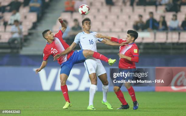 Eduardo Juarez of Costa Rica, Dominic Calvert-Lewin of England and Esteban Gonzalez of Costa Rica during the FIFA U-20 World Cup Korea Republic 2017...