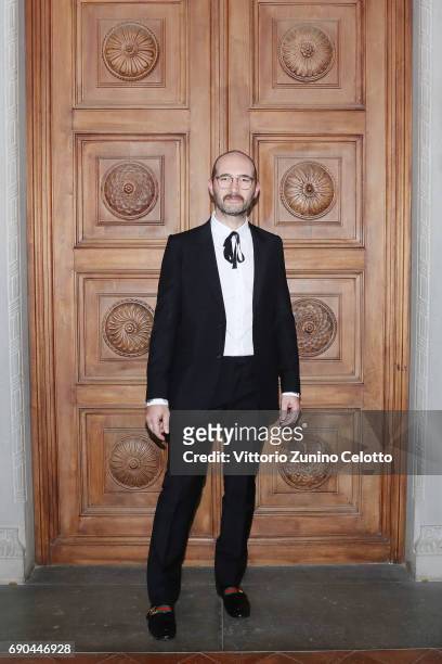 Claudio Brasini arrives at the Gucci Cruise 2018 fashion show at Palazzo Pitti on May 29, 2017 in Florence, Italy.