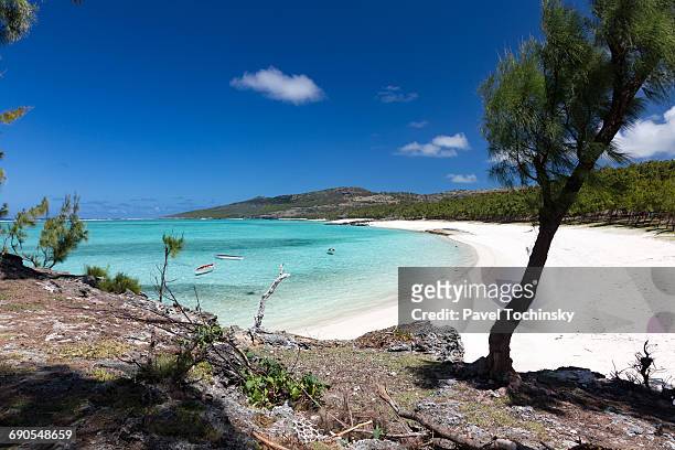 anse ally beach on rodrigues island - subtropical climate stock-fotos und bilder