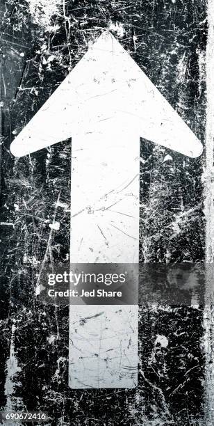 up arrow sign - improvement and the way forward! - forward arrow stock pictures, royalty-free photos & images