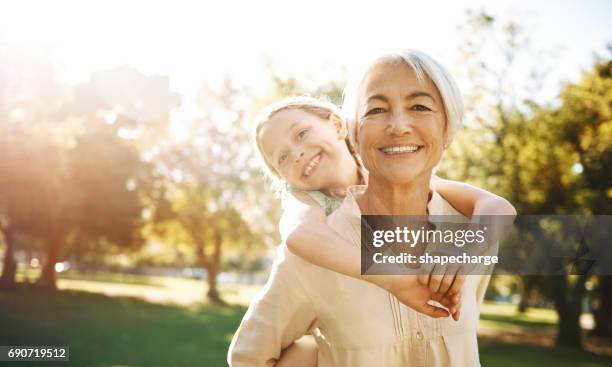 granddaughters, you gotta love 'em - grandmother imagens e fotografias de stock