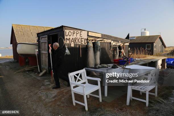 fisher huts - hvide sande denmark stock pictures, royalty-free photos & images