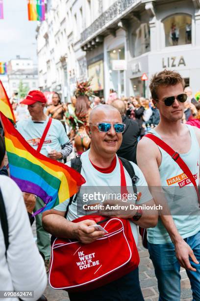 der belgische pride parade 2017 - gay parade stock-fotos und bilder