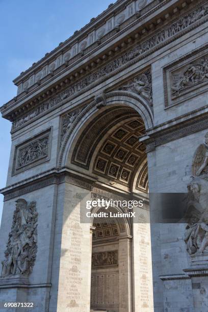 paris - paris rocks stock pictures, royalty-free photos & images