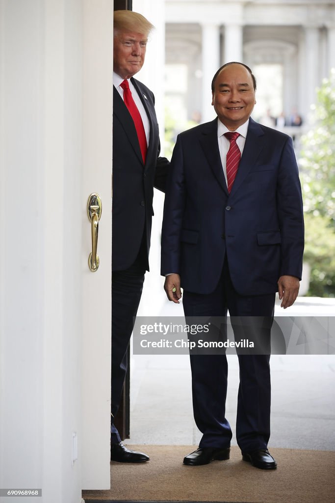 Donald Trump Hosts Vietnamese Prime Minister Nguyen Xuan Phuc At White House