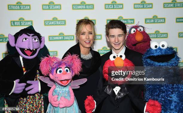 Tea Leoni and The Muppets attend The 2017 Sesame Workshop Dinner at Cipriani 42nd Street on May 31, 2017 in New York City.