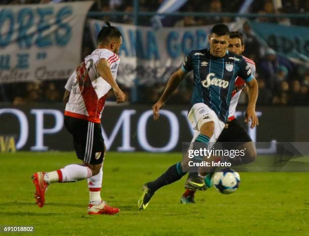 David Barbona of Atletico de Tucuman drives the ball during a match between Atletico Tucuman and River Plate as part of Torneo Primera Division...