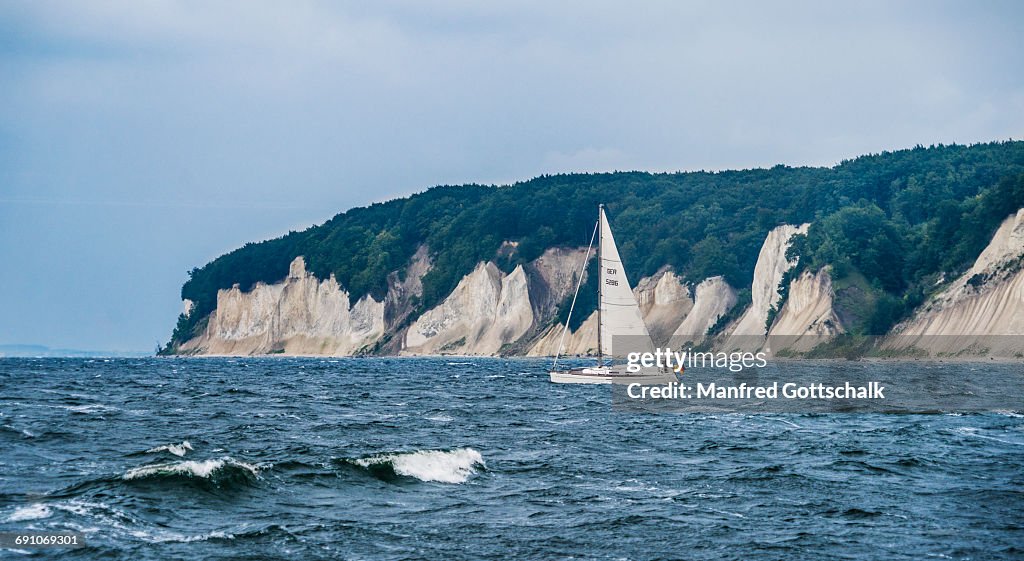 Sailing along the Rügen chalk cliff coast