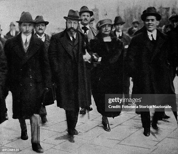 Participants in the Socialist Congress of Leghorn. Among them: Giacinto Menotti Serrati, Director of Avanti. Photograph, Leghorn, January 17, 1921.