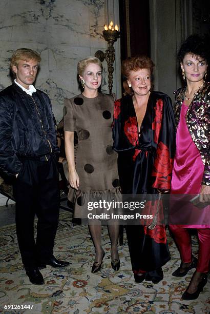 Claude Montana, Carolina Herrera, Regine Zylberberg and Diane von Furstenberg circa 1983 in New York City.