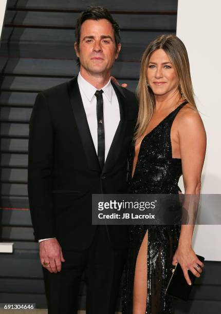 Jennifer Aniston and Justin Theroux attend the 2017 Vanity Fair Oscar Party hosted by Graydon Carter at Wallis Annenberg Center for the Performing...