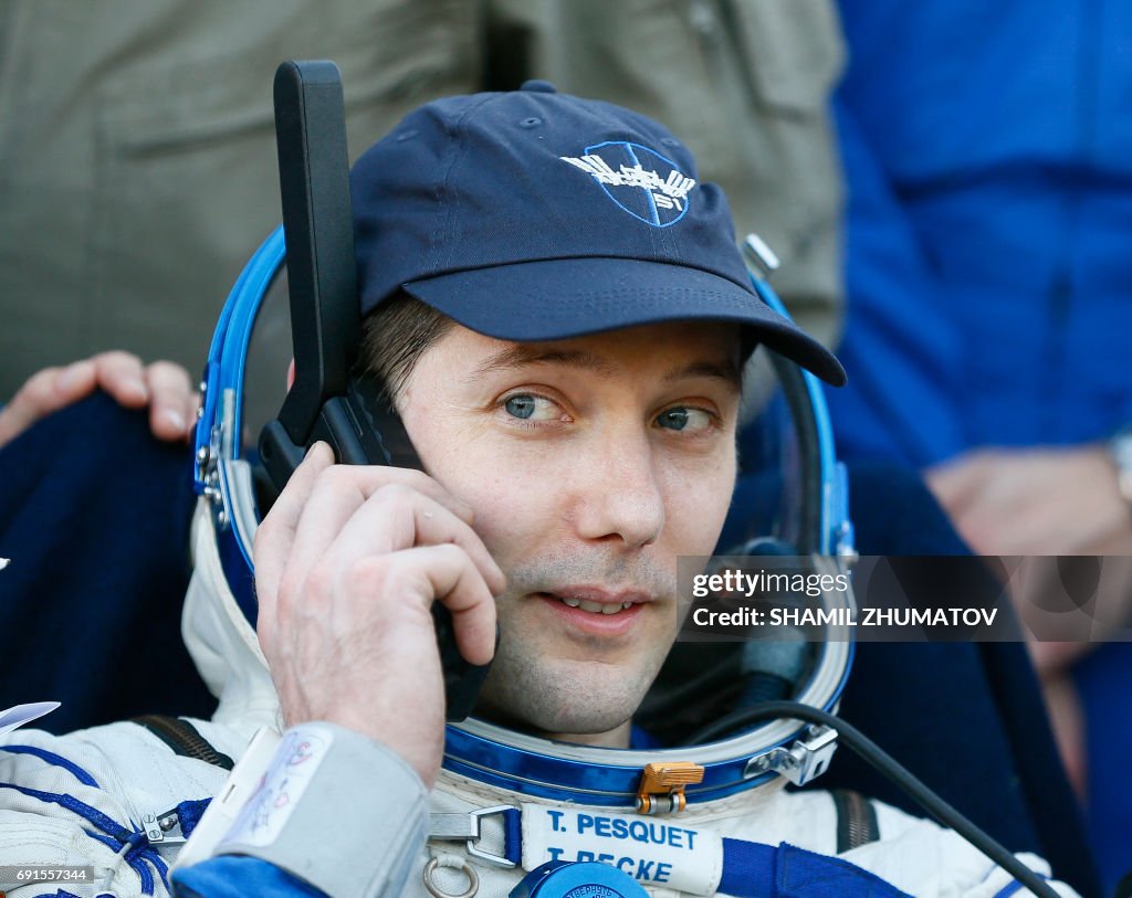 TOPSHOT-KAZAKHSTAN-RUSSIA-FRANCE-ISS-LANDING