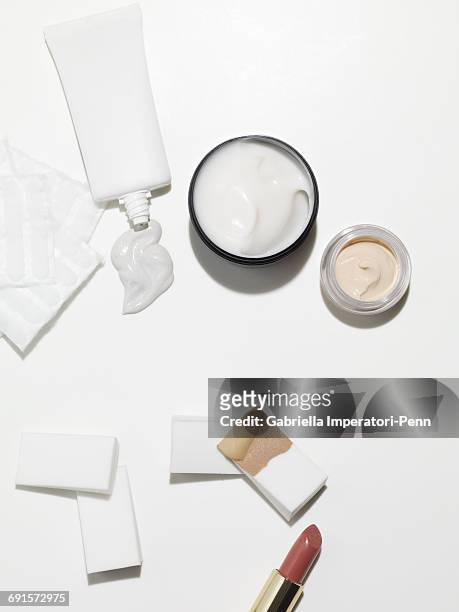 cosmetics - hand cream 個照片及圖片檔