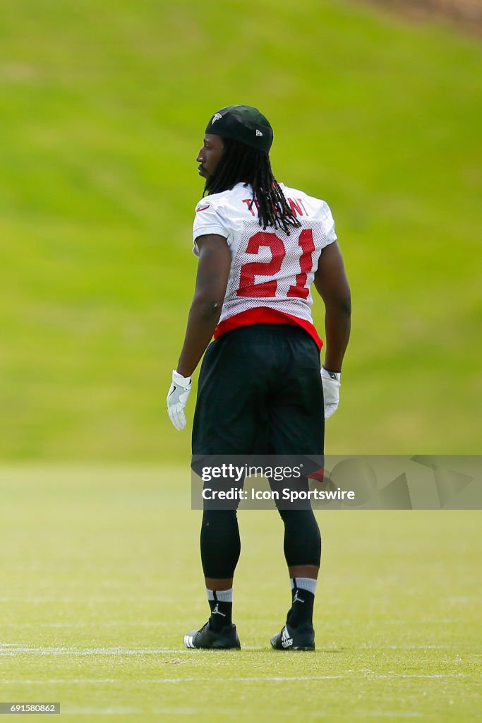 NFL: JUN 01 Falcons OTA