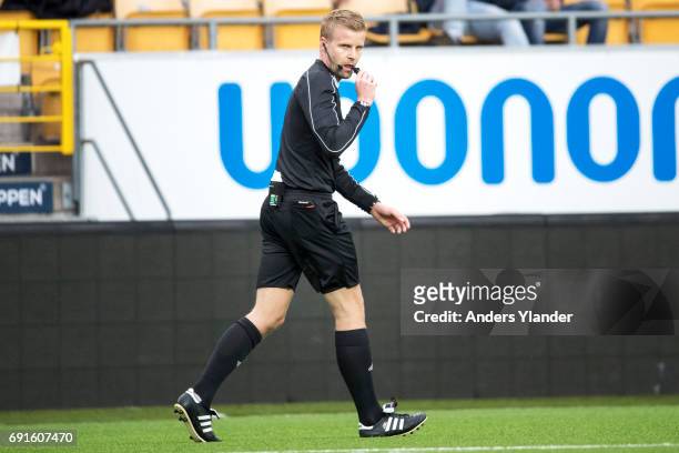 The referee Glenn Nyberg in action during the Allsvenskan match between IF Elfsborg and BK Hacken at Boras Arena on June 2, 2017 in Boras, Sweden.