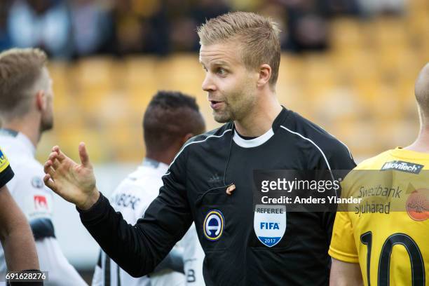 Glenn Nyberg, referee in action during the Allsvenskan match between IF Elfsborg and BK Hacken at Boras Arena on June 2, 2017 in Boras, Sweden.