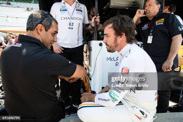 101st Indianapolis 500 Preview: Fernando Alonso talking to Juan Pablo Montoya before practice sessions at Indianapolis Motor Speedway. Indianapolis,...