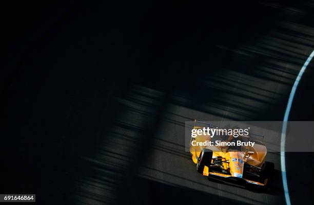 101st Indianapolis 500 Preview: Fernando Alonso in action during practice session at Indianapolis Motor Speedway. Indianapolis, IN 5/16/2017 CREDIT:...