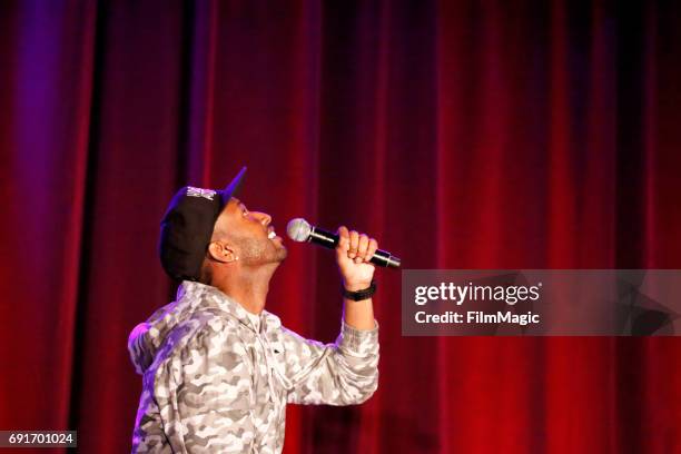 193 James Davis Comedian Stock Photos, High-Res Pictures, and Images ...