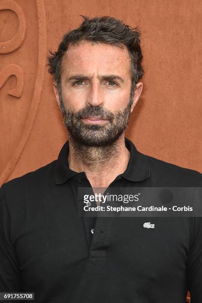 Journalist Victor Robert attends the 2017 French Tennis Open - Day Six at Roland Garros on June 2, 2017 in Paris, France.