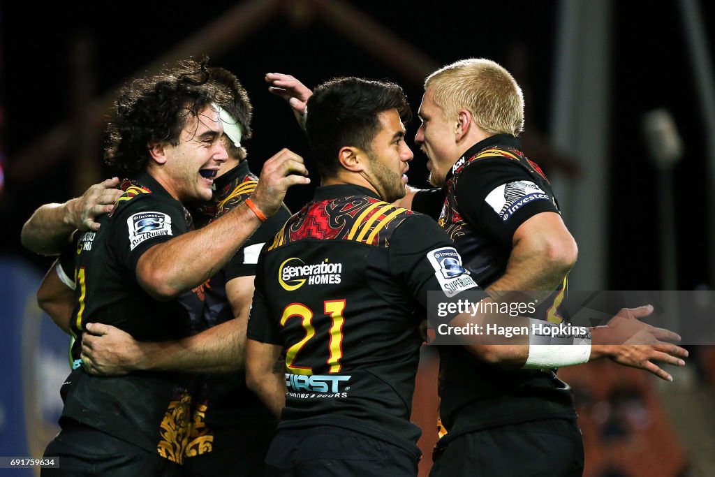 Super Rugby Rd 15 - Chiefs v Waratahs