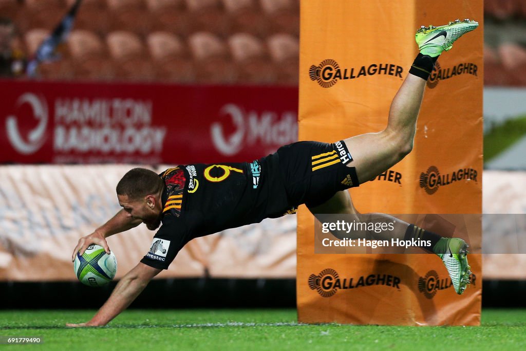 Super Rugby Rd 15 - Chiefs v Waratahs