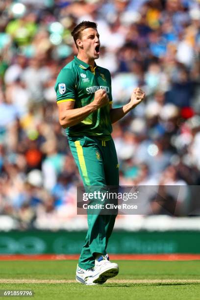 Morne Morkel of South Africa celebrates the wicket of Niroshan Dickwella of Sri Lanka during the ICC Champions trophy cricket match between Sri Lanka...