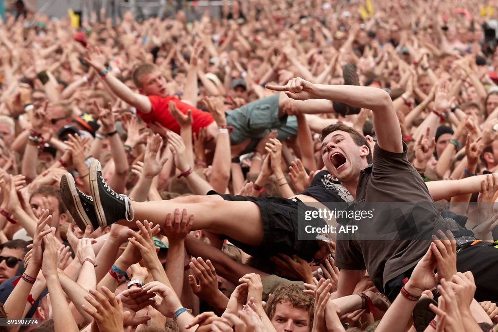 TOPSHOT-GERMANY-MUSIC-FESTIVAL