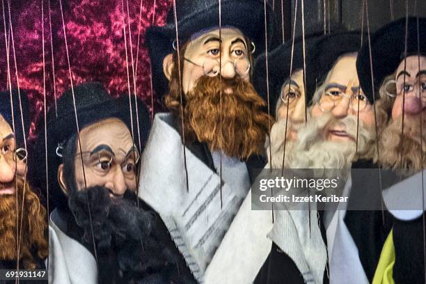 Sheikh Puppet String Puppets For Sale Photos and Premium High Res Pictures - Getty Images