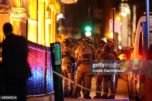 Counter-terrorism special forces assemble near the scene of a suspected terrorist attack near London Bridge on June 4, 2017 in London, England....