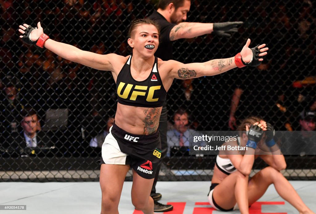 UFC 212: Gadelha v Kowalkiewicz