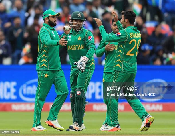 Pakistan Azhar R 193 India Azhar Ali Stock Photos, High-Res Pictures, and Images - Getty ...