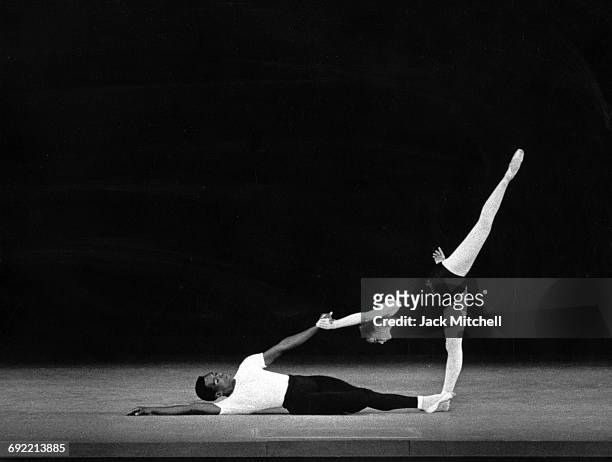 New York City Ballet dancers Arthur Mitchell and Suzanne Farrell in Balanchine's "Agon", 1963.