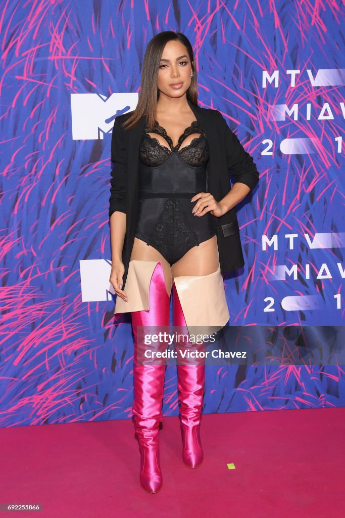 MTV MIAW Awards 2017 - Pink Carpet