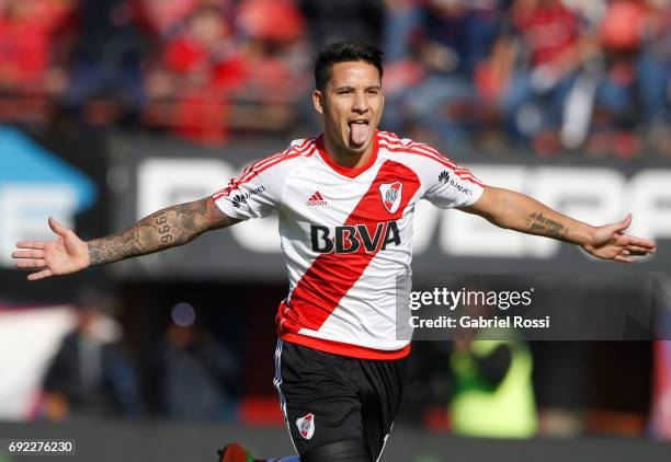 Sebastian Driussi of River Plate celebrates after scoring the first goal of his team during a match between San Lorenzo and River Plate as part of...