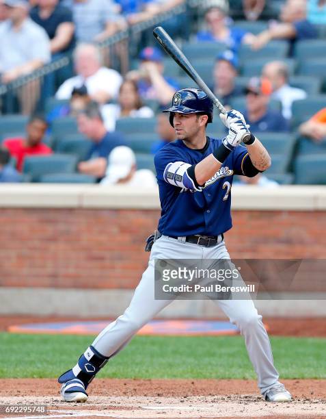 Nick Franklin of the Milwaukee Brewers bats during an MLB baseball game against the New York Mets on June 1, 2017 at CitiField in the Queens borough...
