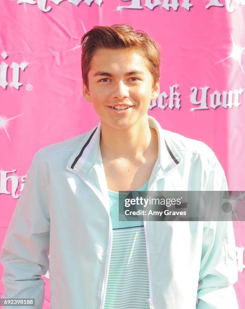 Ashton Raber 58 Ashton Arbab Photos & High Res Pictures - Getty Images
