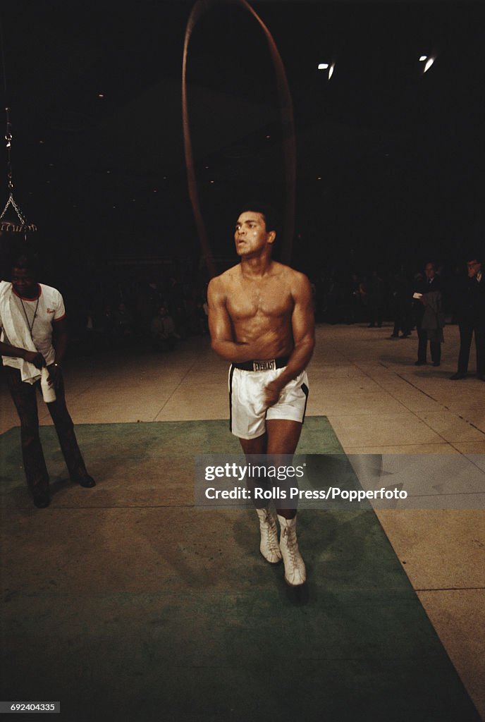 Muhammad Ali Ropes American boxer Muhammad Ali pictured using a skipping rope during ...