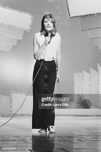 English singer Sandie Shaw performs at the Royal Gala Show in London, 29th November 1966.