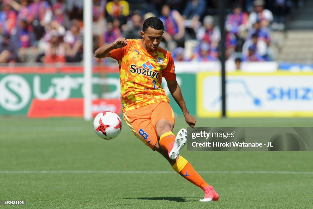Shimizu S-Pulse v FC Tokyo - J.League J1