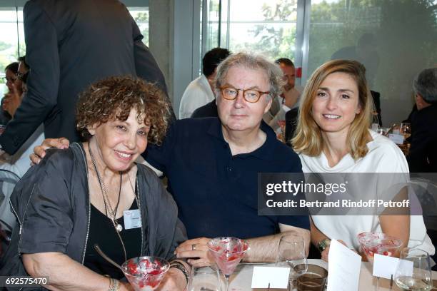 Team of Television series "Dix pour cent" Actors Liliane Rovere, Dominique Besnehard and Julie Gayet attend the "France Television" Lunch during the...