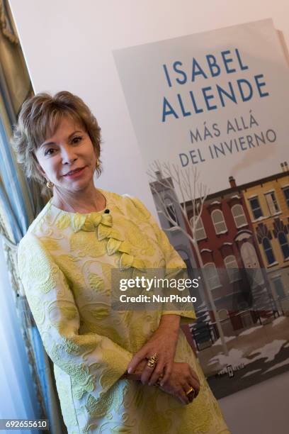 Chilean writer, Isabel Allende arrives to present her book 'Mas alla del invierno' in Madrid on June 5, 2017.