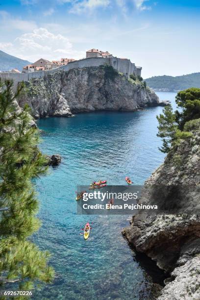 kayaking through the old city walls - adriatic sea stock pictures, royalty-free photos & images