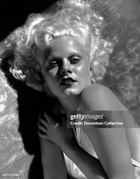 Actress Jean Harlow poses for a publicity still for the MGM film 'Bombshell' in 1933 in Los Angeles, California.