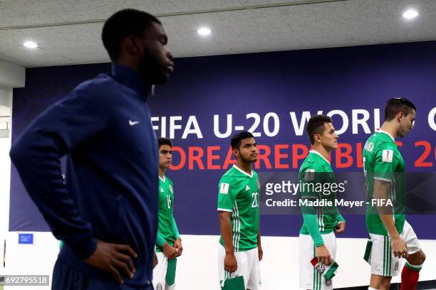 Mexico and England wait in the tunnel before their FIFA U-20 World Cup Korea Republic 2017 Quarter Final match at Cheonan Baekseok Stadium on June 5,...