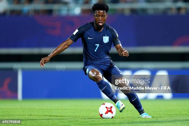 Josh Onomah of England in action during the FIFA U-20 World Cup Korea Republic 2017 Quarter Final match between Mexico and England at Cheonan...