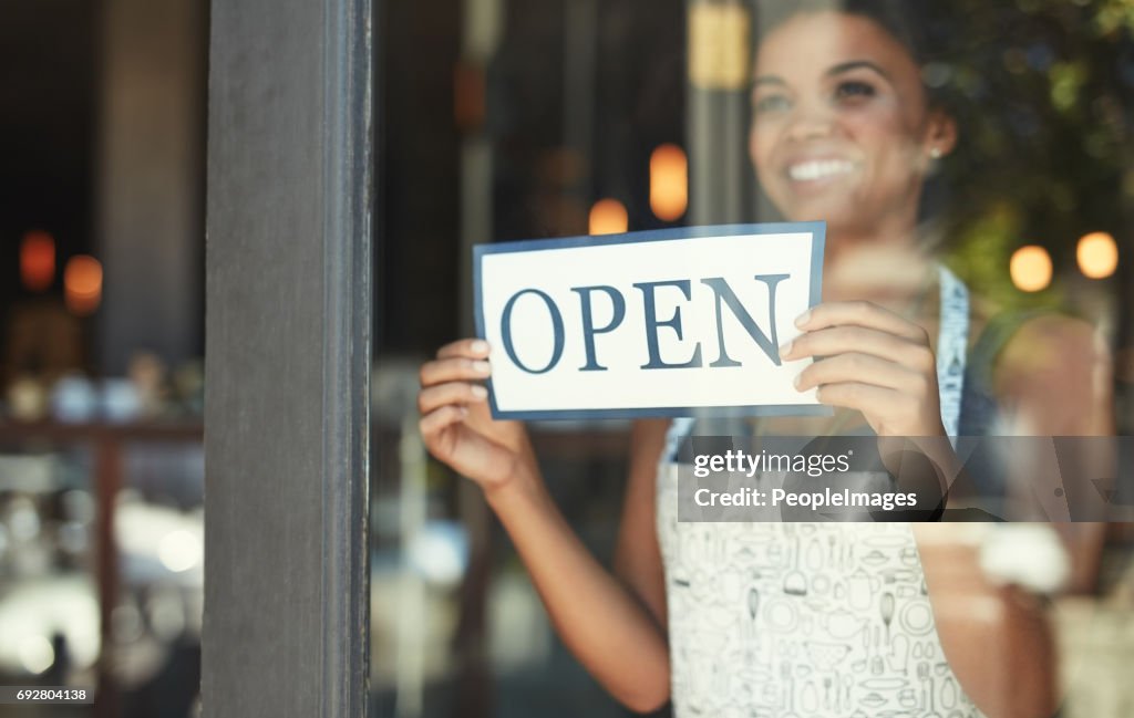 Das beste Café in der Stadt ist jetzt offen für den Handel