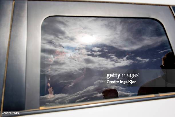 Baidoa, Somalia Federal Foreign Minister Sigmar Gabriel, SPD, is entering a car after visiting the refugee camp Hilac on May 01, 2017 in Baidoa,...