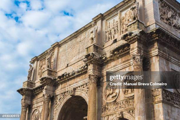 arch of constantine - fórum romano imagens e fotografias de stock